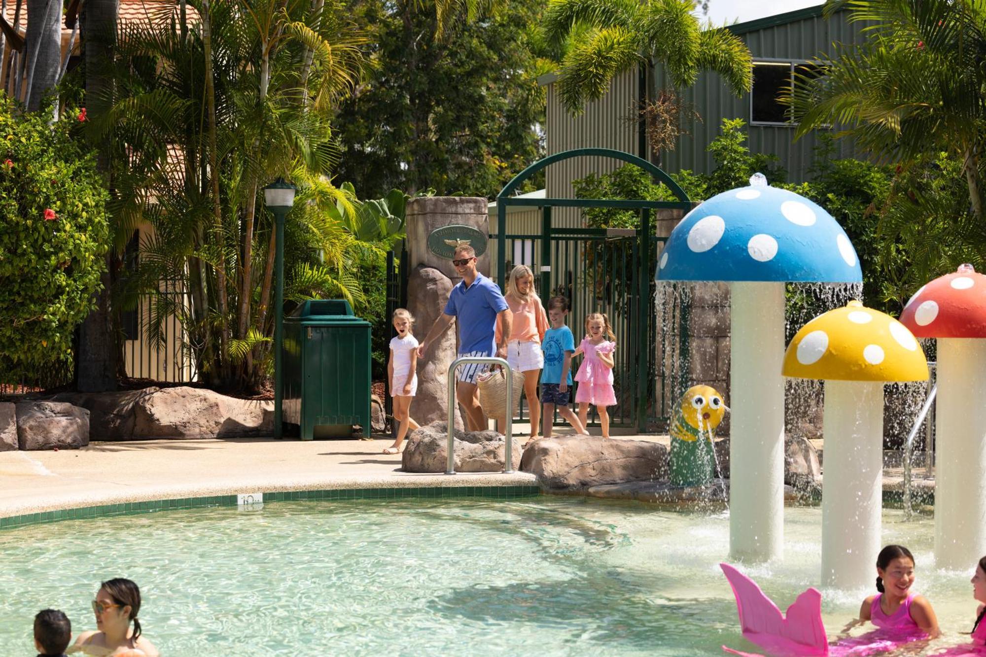Ashmore Palms Holiday Village Gold Coast Buitenkant foto