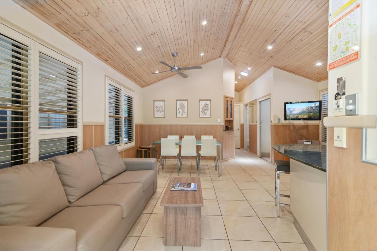 Ashmore Palms Holiday Village Gold Coast Buitenkant foto